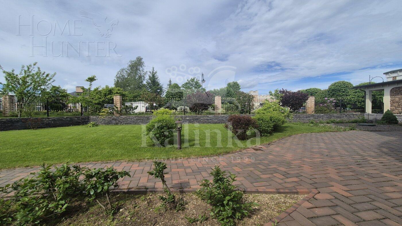 2-этажный коттедж 500 м² с отделкой