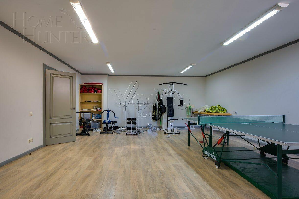 2-этажный коттедж 491.5 м² с отделкой