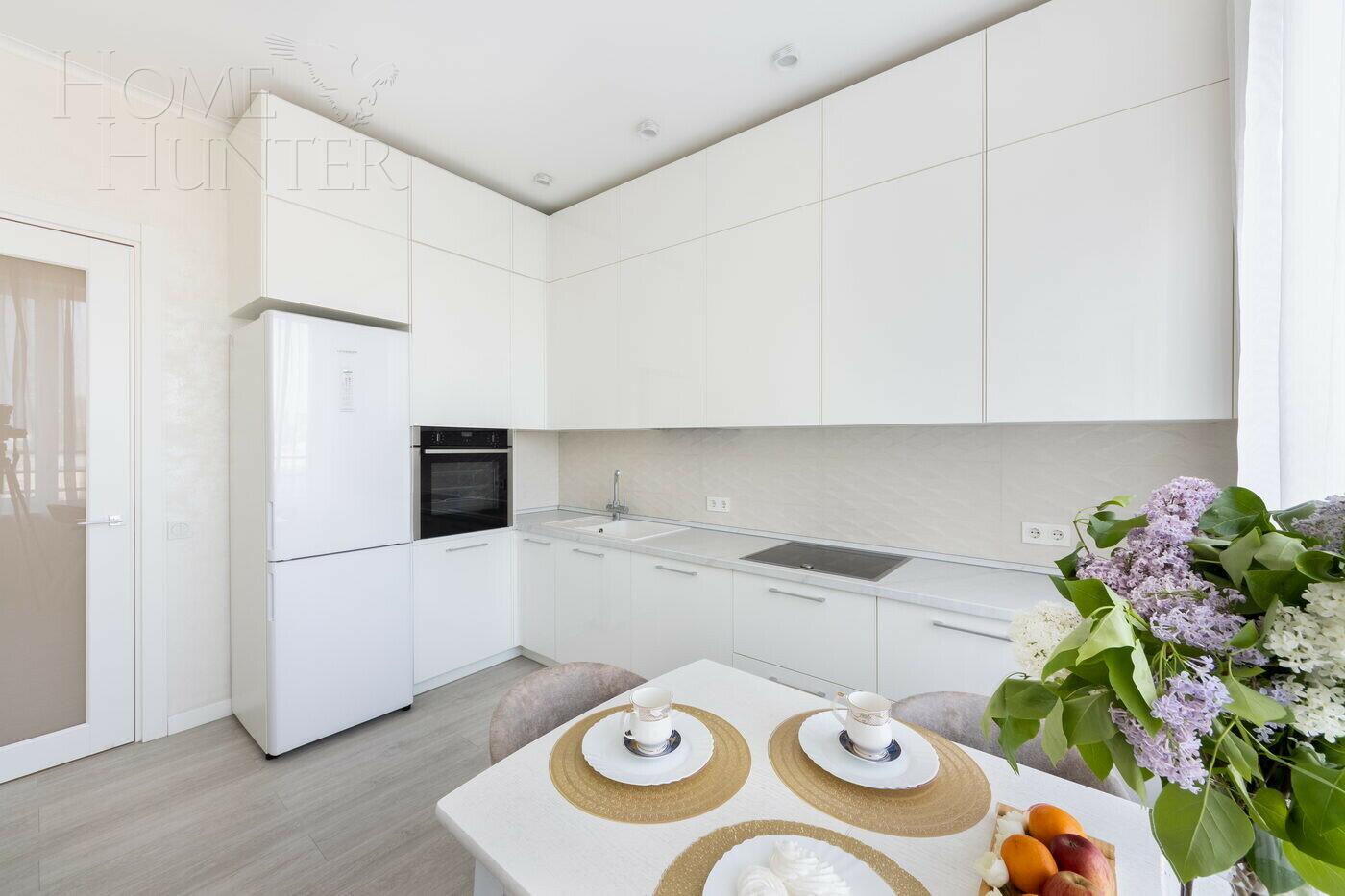 3-КОМН. КВАРТИРА С ОТДЕЛКОЙ 84.9 М² НА 8 ЭТАЖЕ