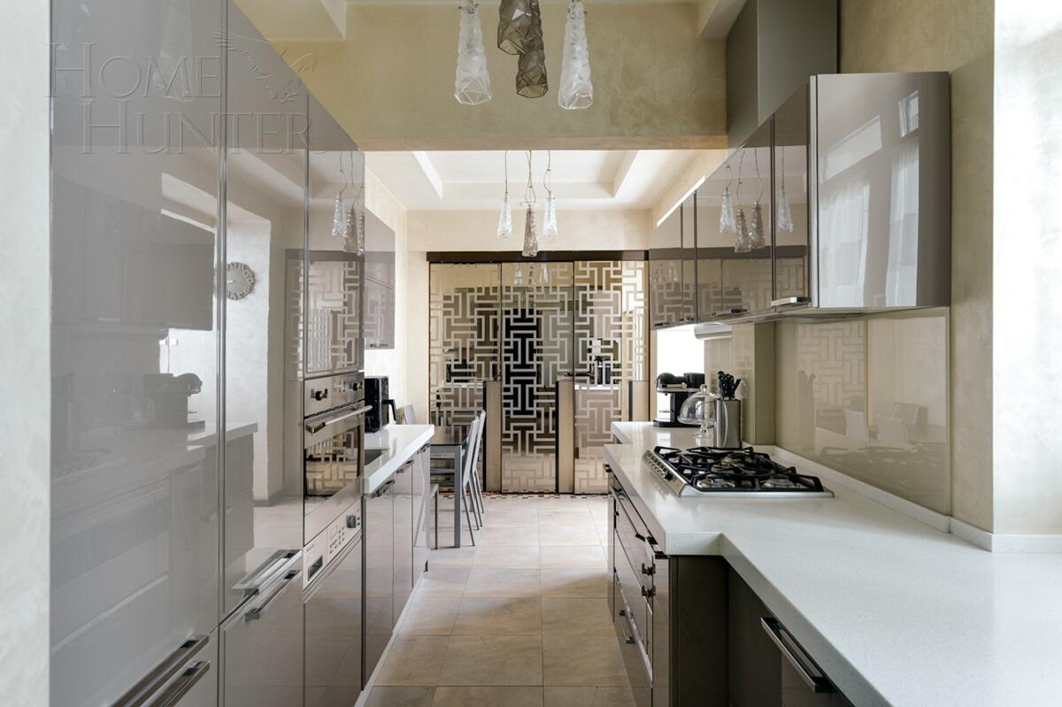 4-КОМН. КВАРТИРА С ОТДЕЛКОЙ 107 М² НА 10 ЭТАЖЕ