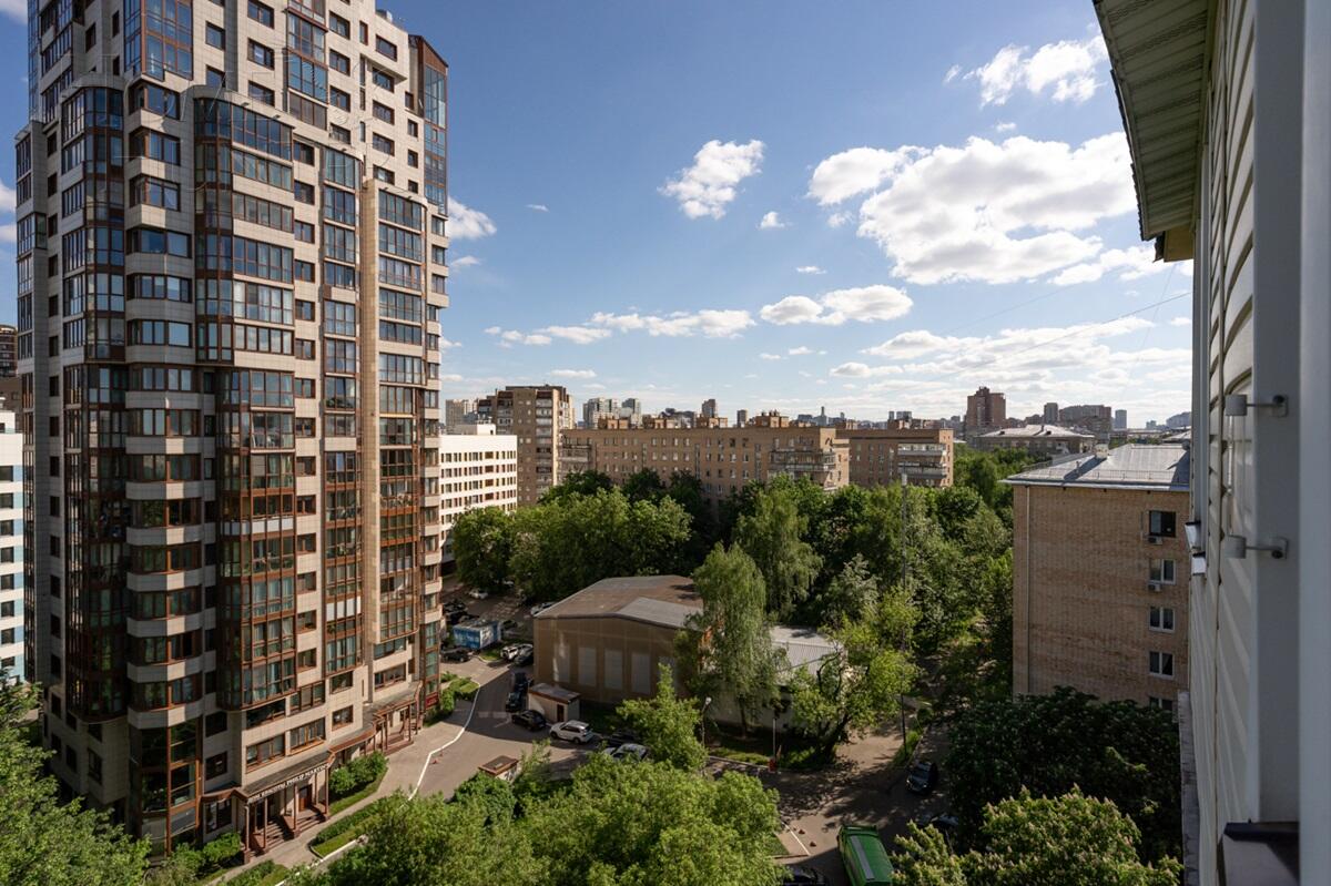 4-КОМН. КВАРТИРА С ОТДЕЛКОЙ 107 М² НА 10 ЭТАЖЕ