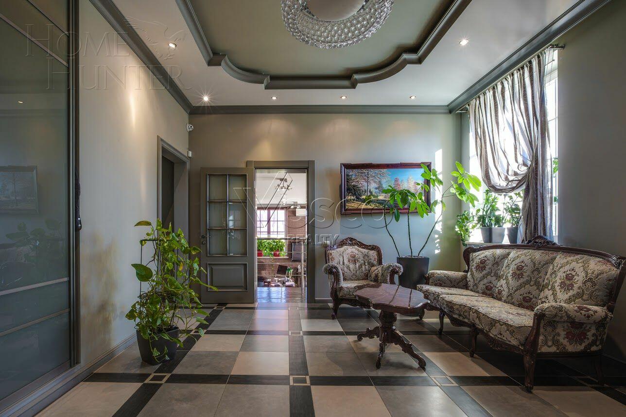 2-этажный коттедж 491.5 м² с отделкой