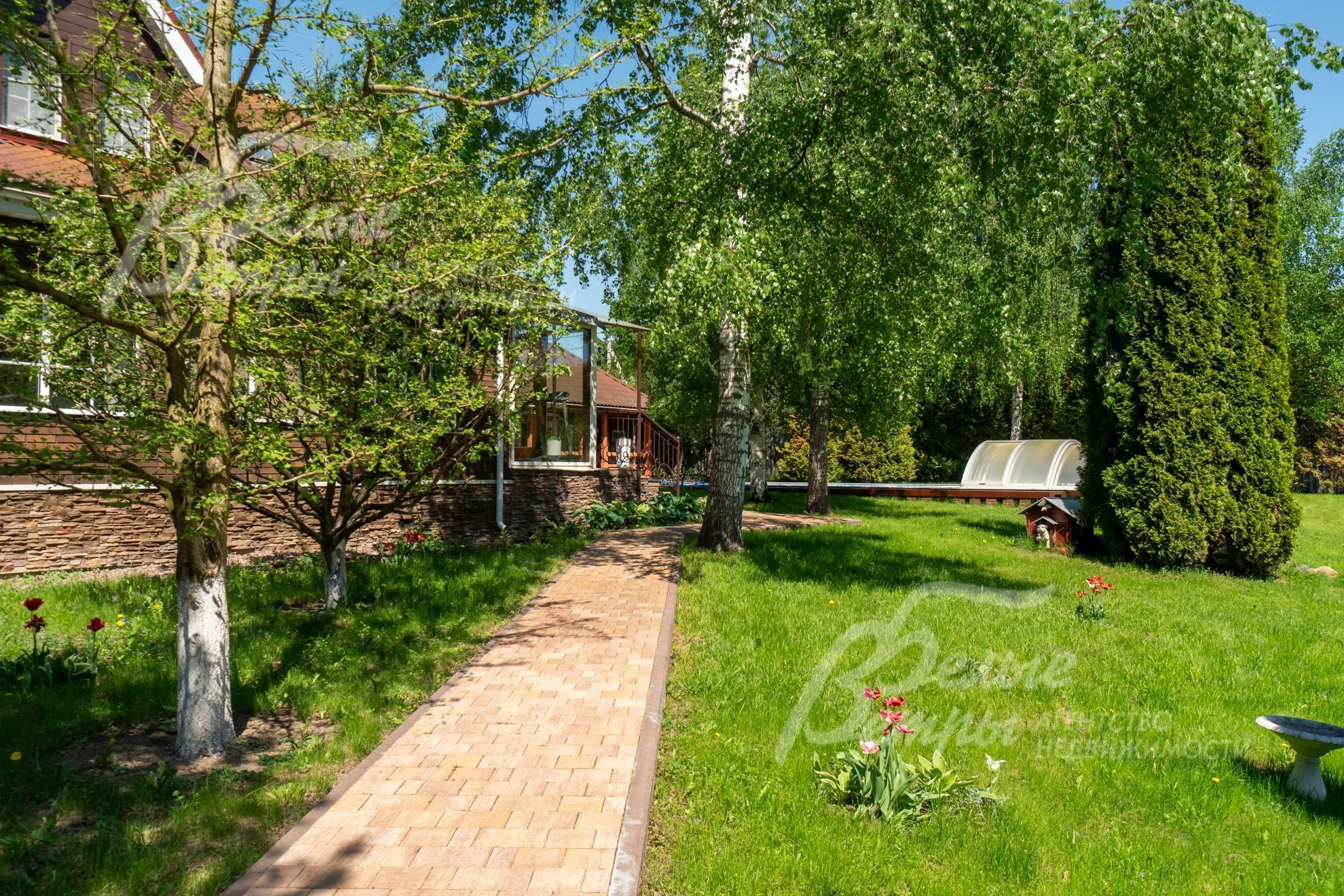 2-этажный коттедж 334 м² с отделкой