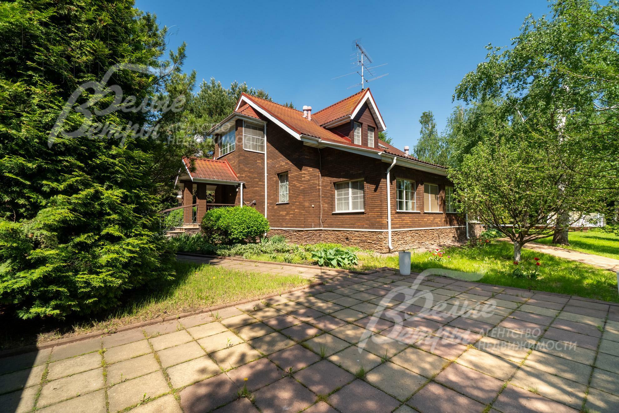 2-этажный коттедж 334 м² с отделкой