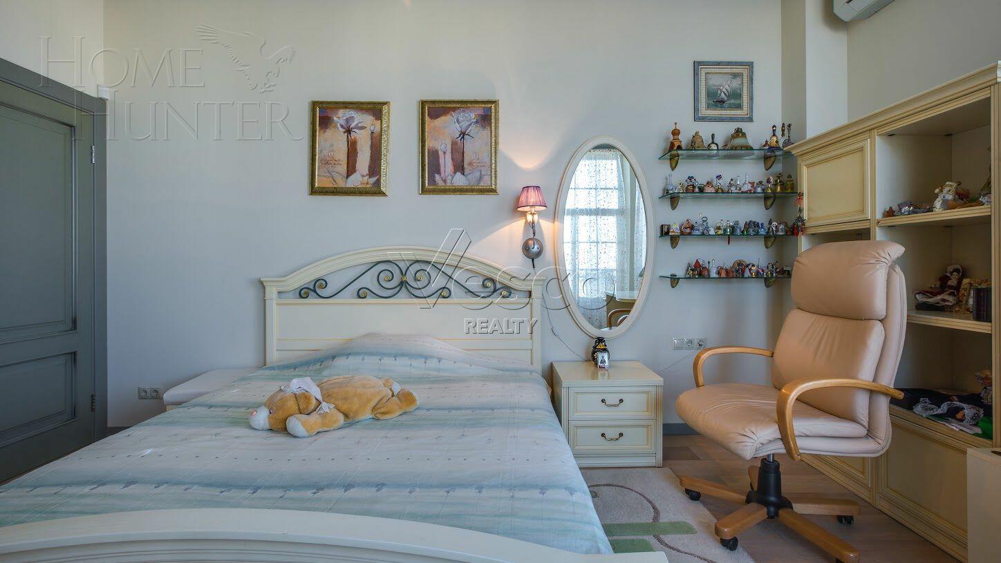 2-этажный коттедж 491.5 м² с отделкой