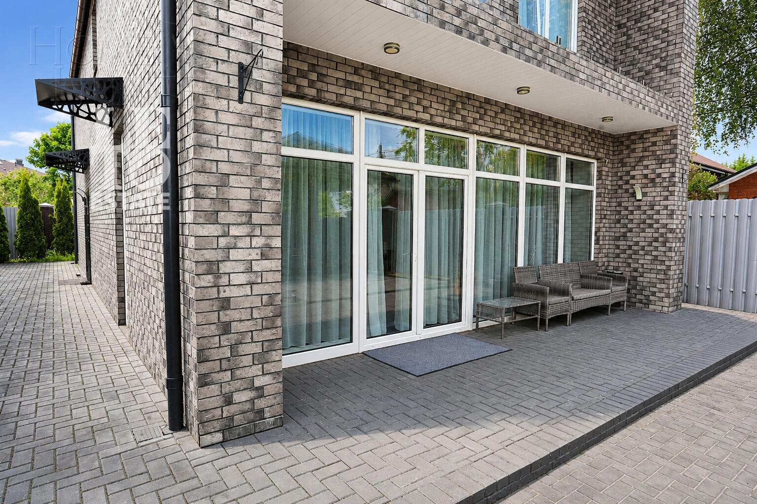 2-этажный коттедж 347.3 м² с отделкой