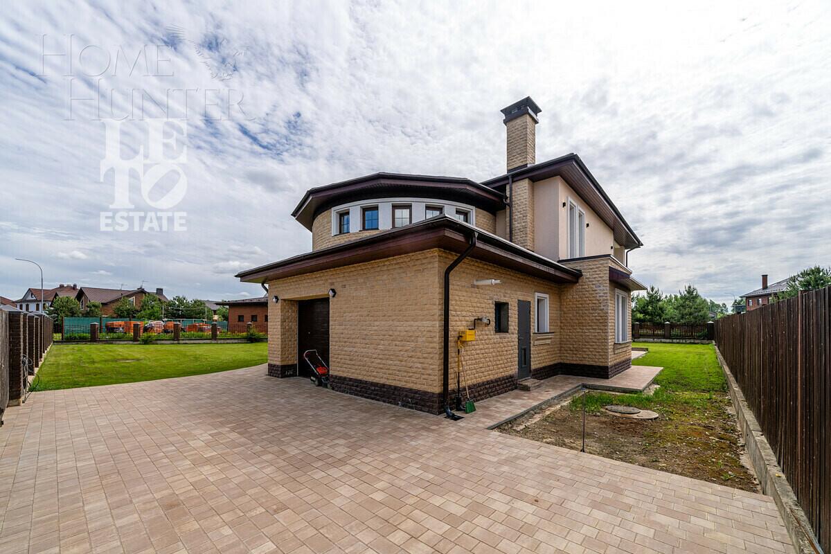 2-этажный коттедж 303 м² с отделкой
