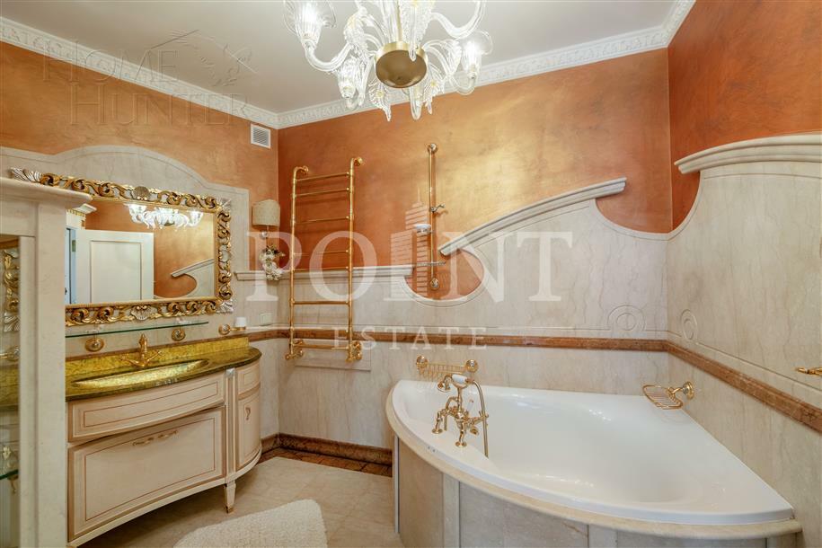 2-этажный коттедж 800 м² с отделкой