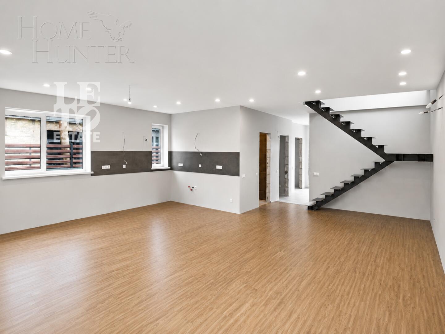 2-этажный коттедж 240 м² без отделки