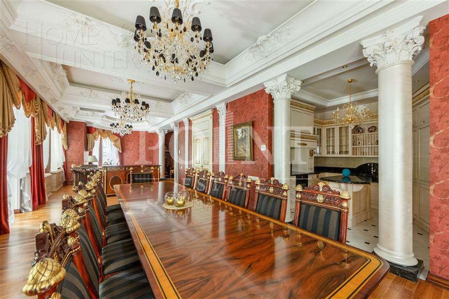 2-этажный коттедж 800 м² с отделкой