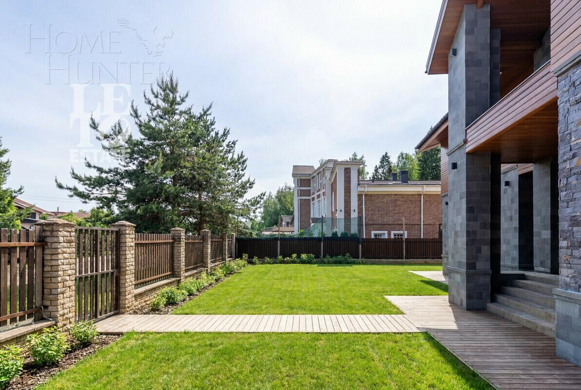 2-этажный коттедж 1 150 м² без отделки