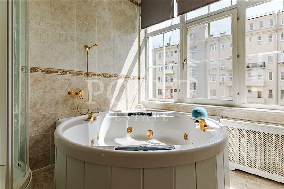 2-УРОВНЕВАЯ КВАРТИРА С ОТДЕЛКОЙ 293 М² НА 6 ЭТАЖЕ