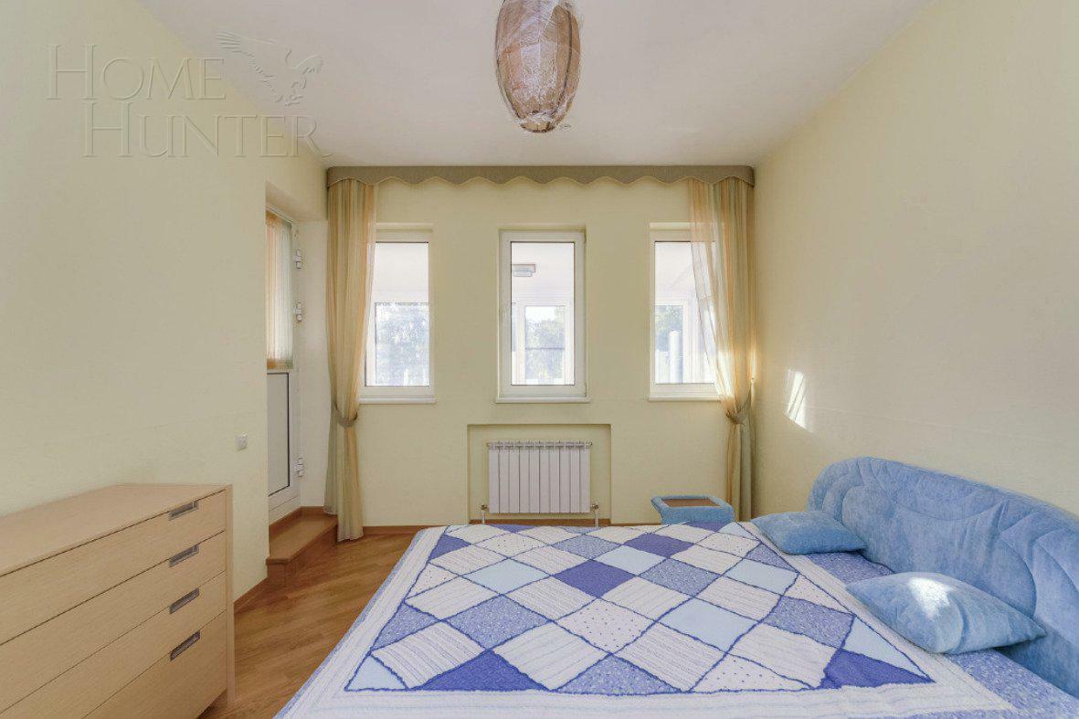 2-этажный коттедж 720 м² с отделкой