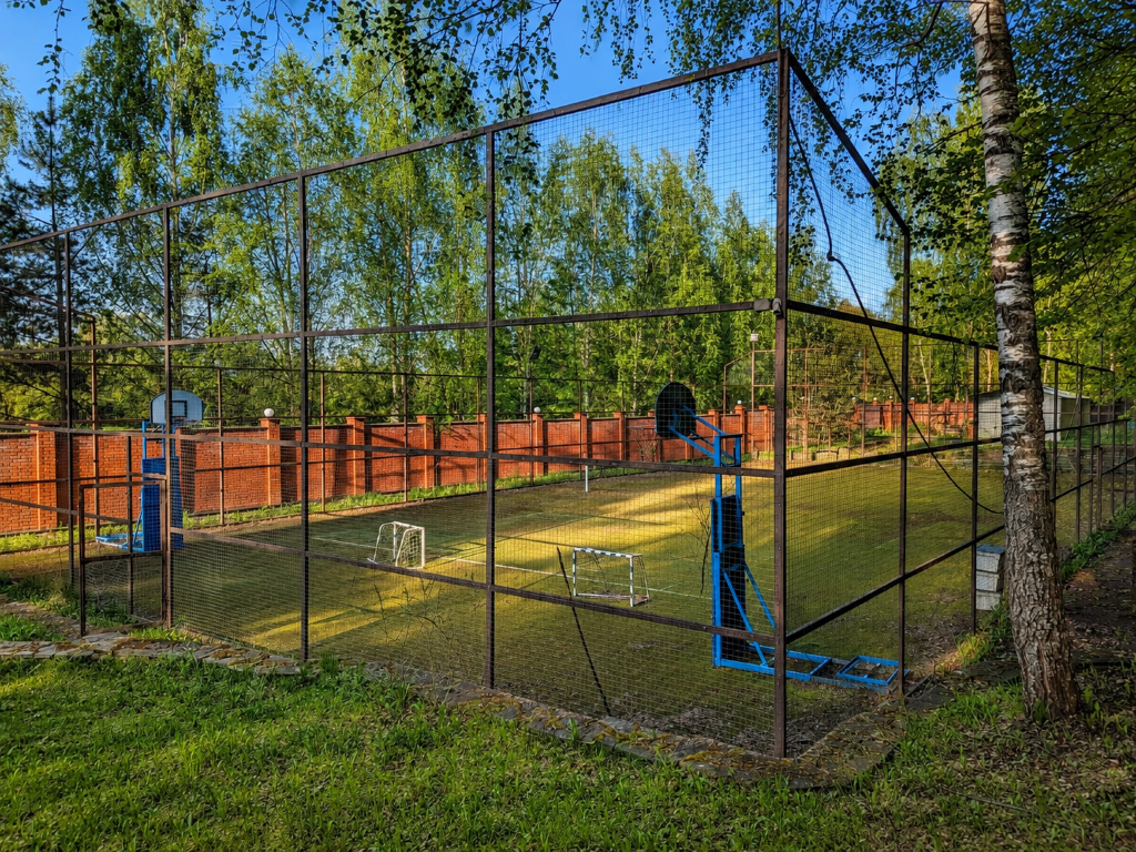 2-этажный коттедж 2 500 м² с отделкой