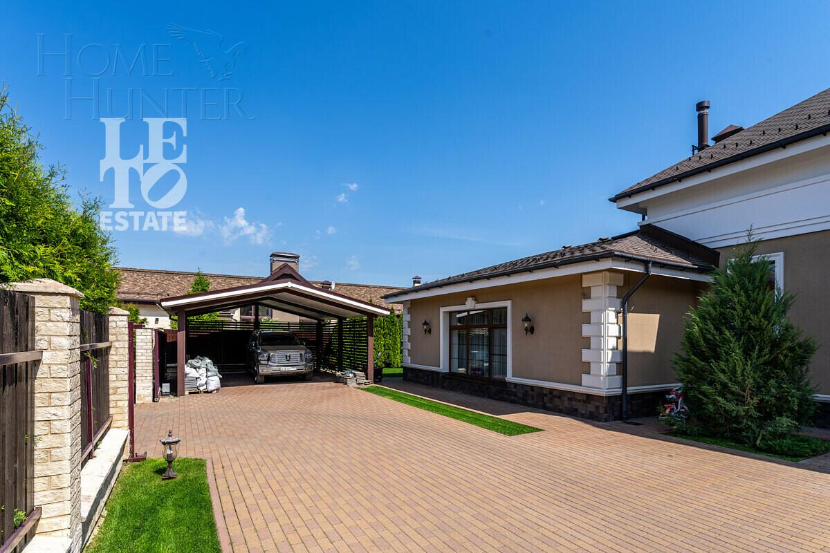 2-этажный коттедж 550 м² с отделкой