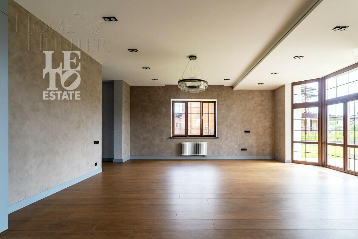 2-этажный коттедж 303 м² с отделкой