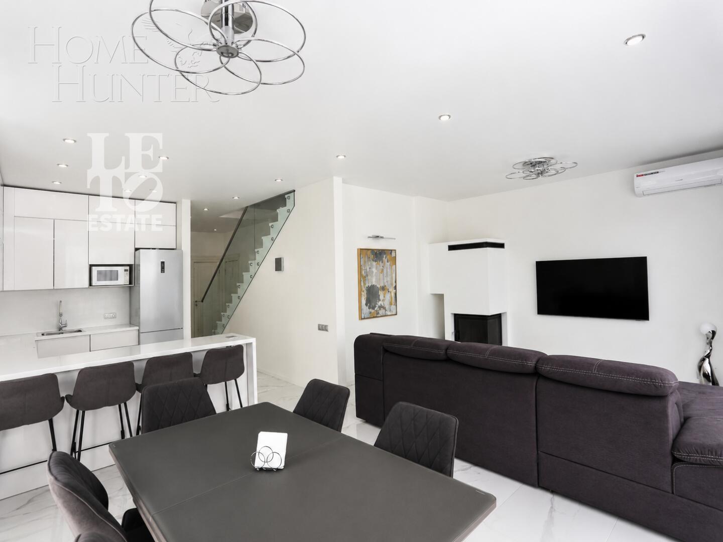 2-этажный коттедж 347.3 м² с отделкой