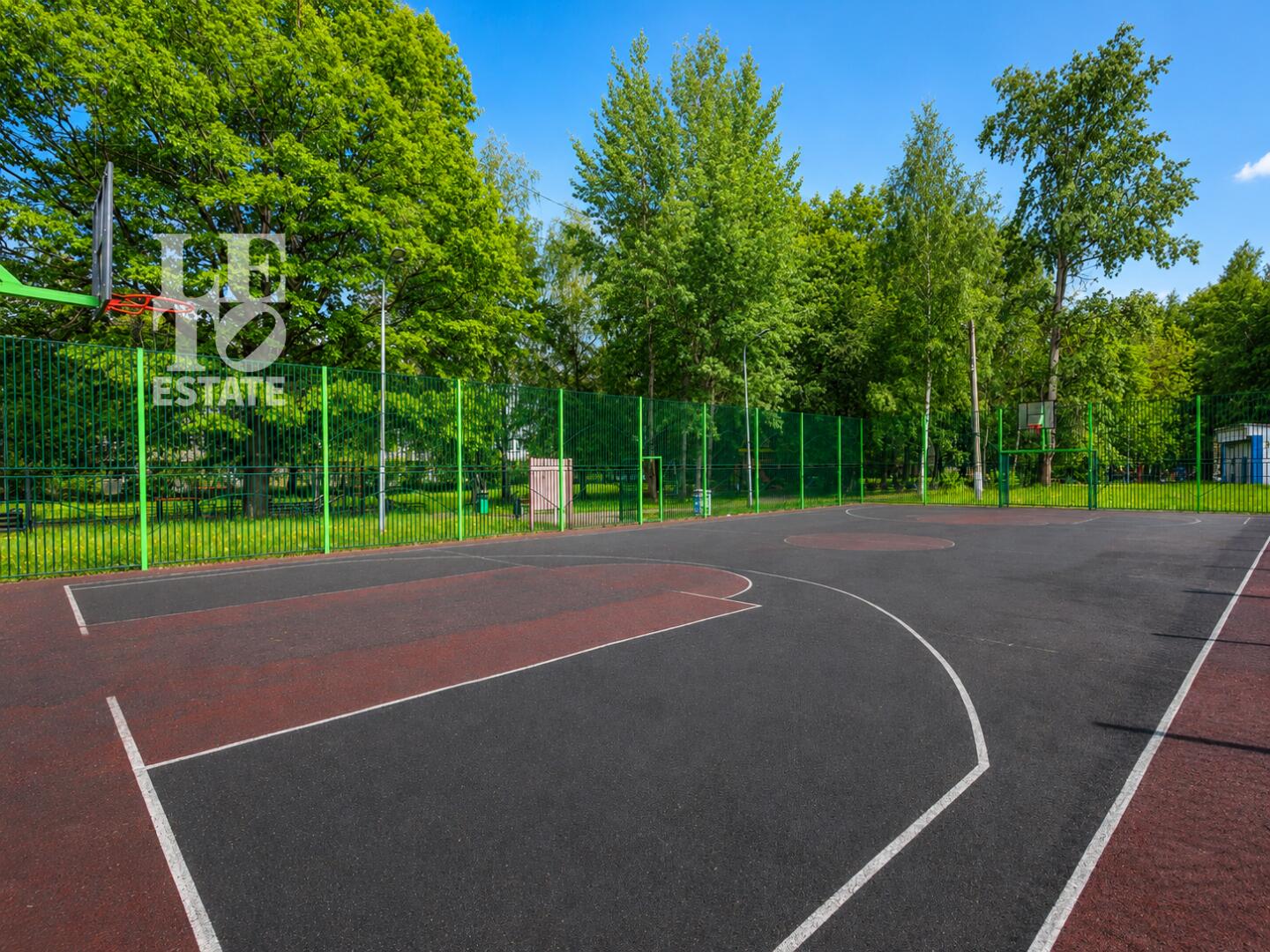 2-этажный коттедж 240 м² без отделки