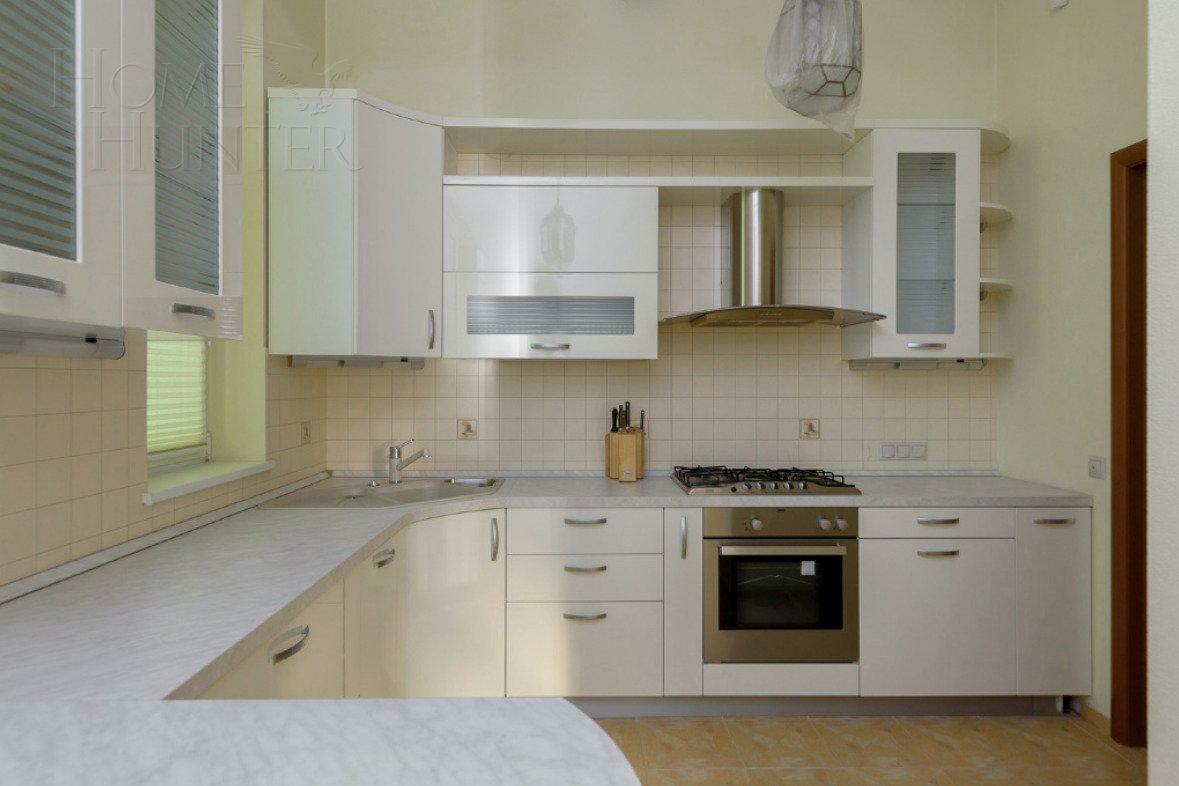2-этажный коттедж 720 м² с отделкой