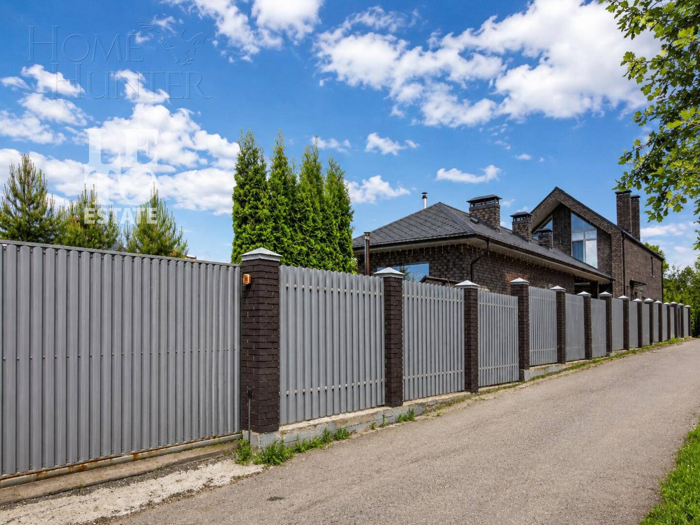 2-этажный коттедж 347.3 м² с отделкой