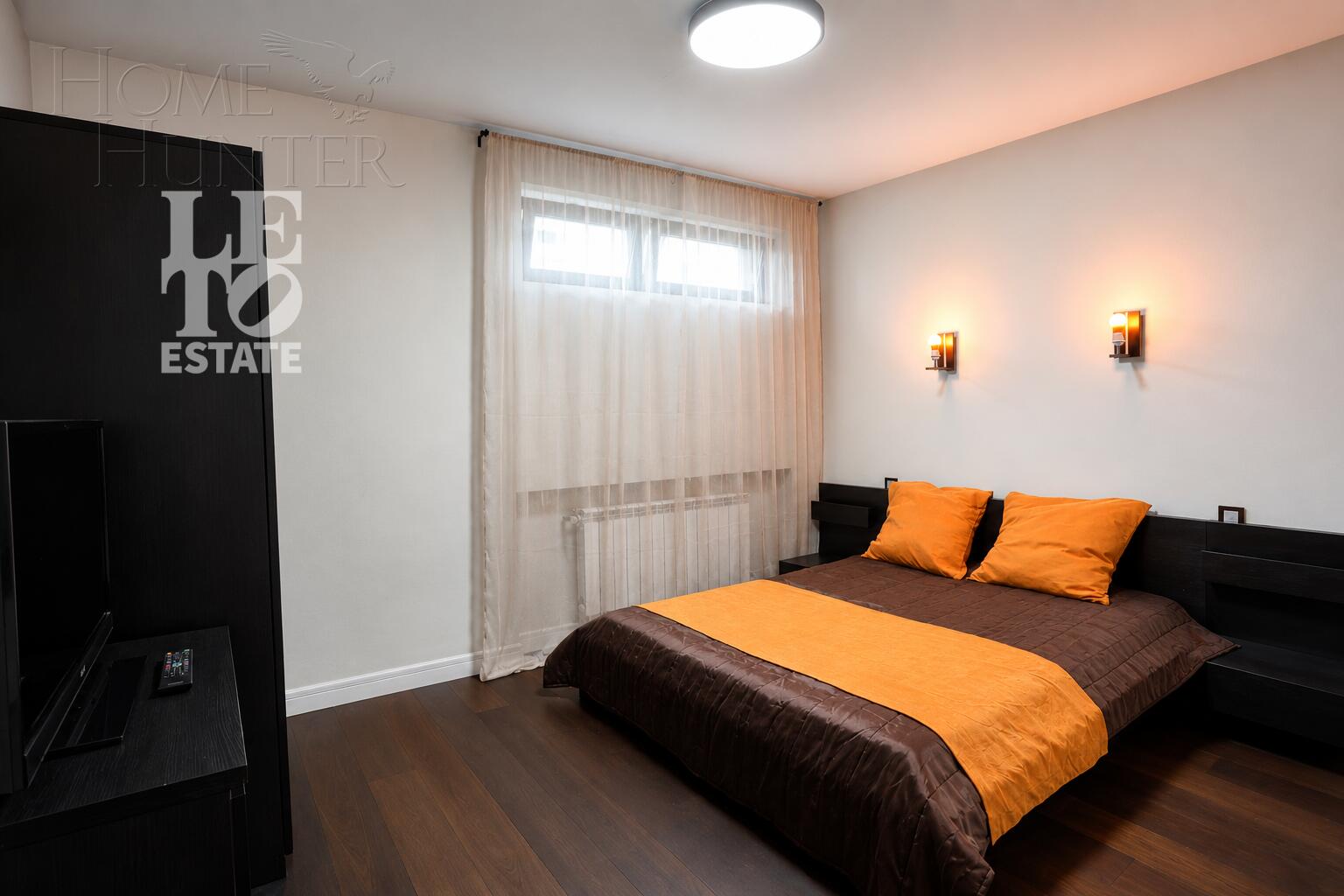3-этажный коттедж 900 м² с отделкой