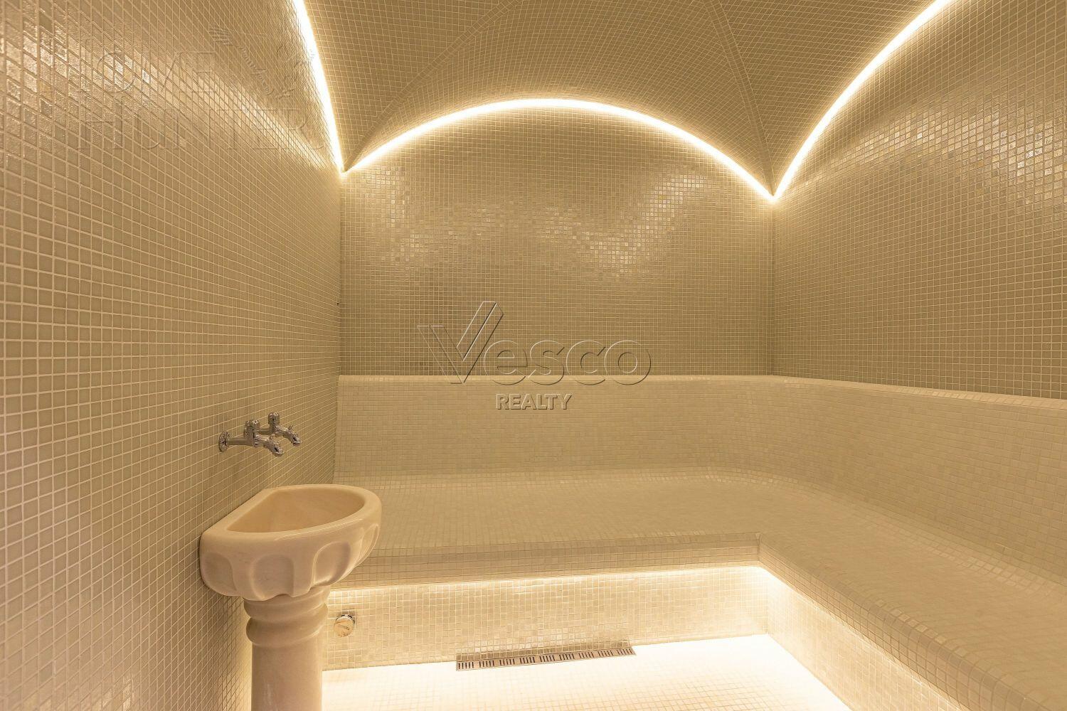 2-этажный коттедж 1 100 м² с отделкой