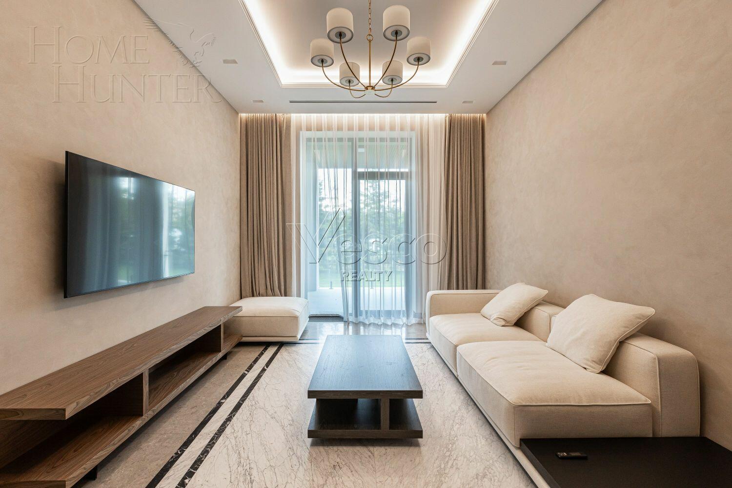 2-этажный коттедж 1 100 м² с отделкой