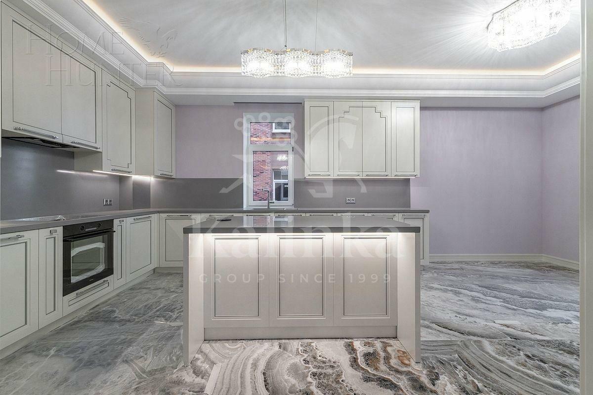 2-этажный коттедж 400 м² с отделкой