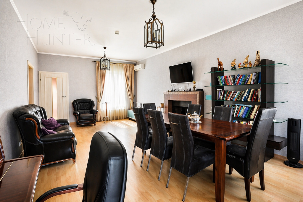 3-этажный коттедж 250 м² с отделкой