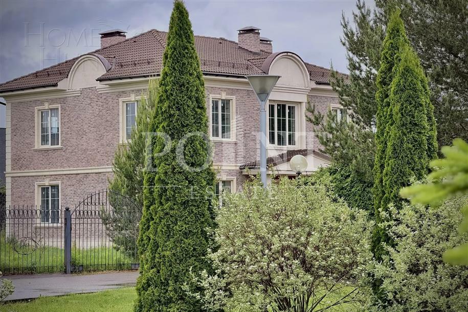 2-этажный коттедж 460 м² без отделки