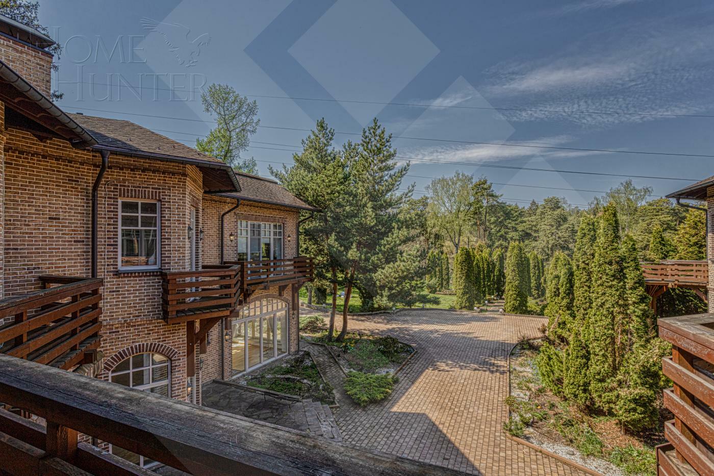 2-этажный коттедж 982 м² с отделкой
