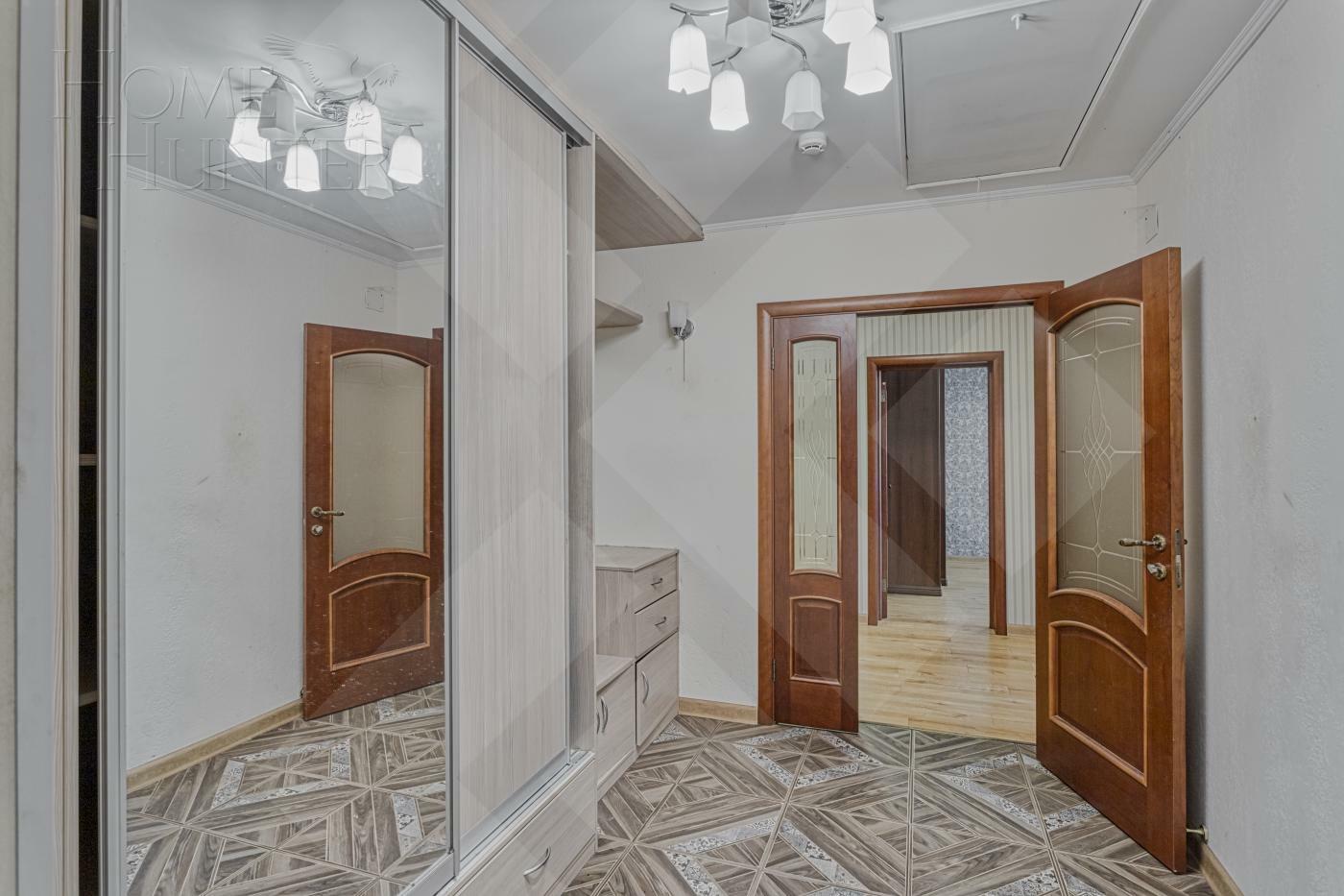 2-этажный коттедж 982 м² с отделкой