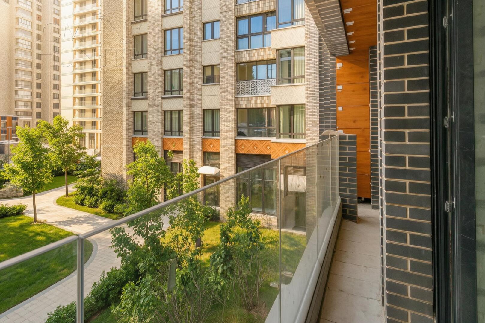 2-УРОВНЕВЫЙ ОСОБНЯК БЕЗ ОТДЕЛКИ 134.3 М² НА 1 ЭТАЖЕ