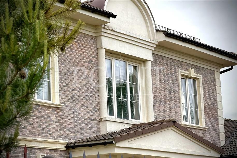 2-этажный коттедж 460 м² без отделки