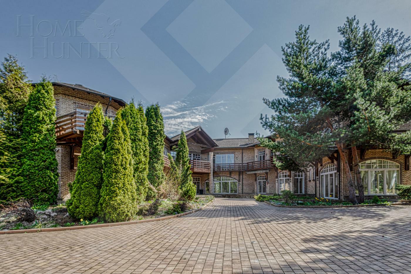 2-этажный коттедж 982 м² с отделкой