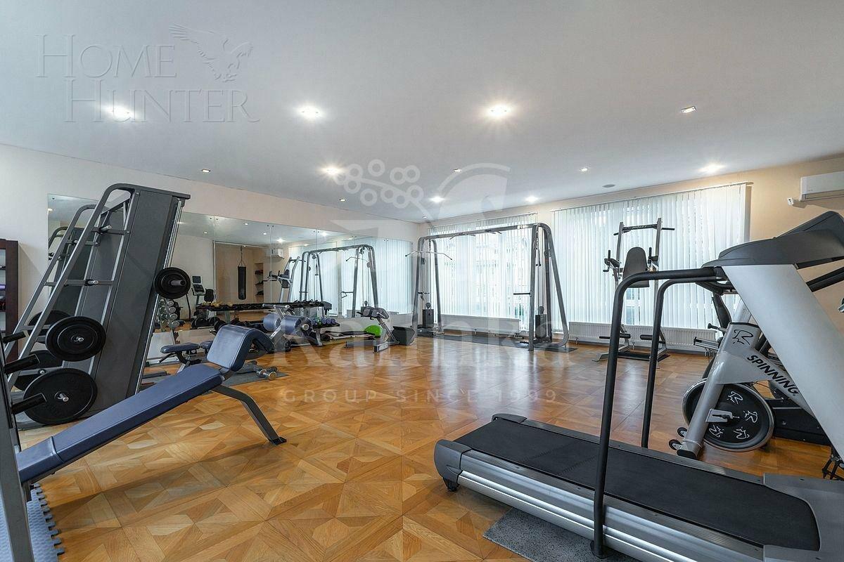 2-этажный коттедж 400 м² с отделкой