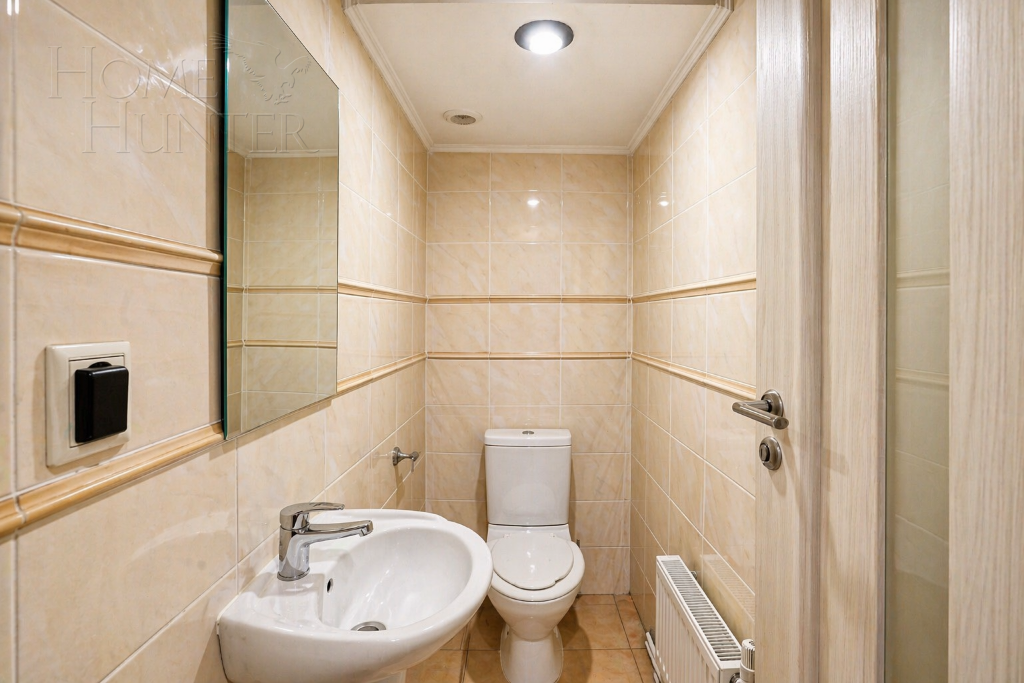 3-этажный коттедж 250 м² с отделкой