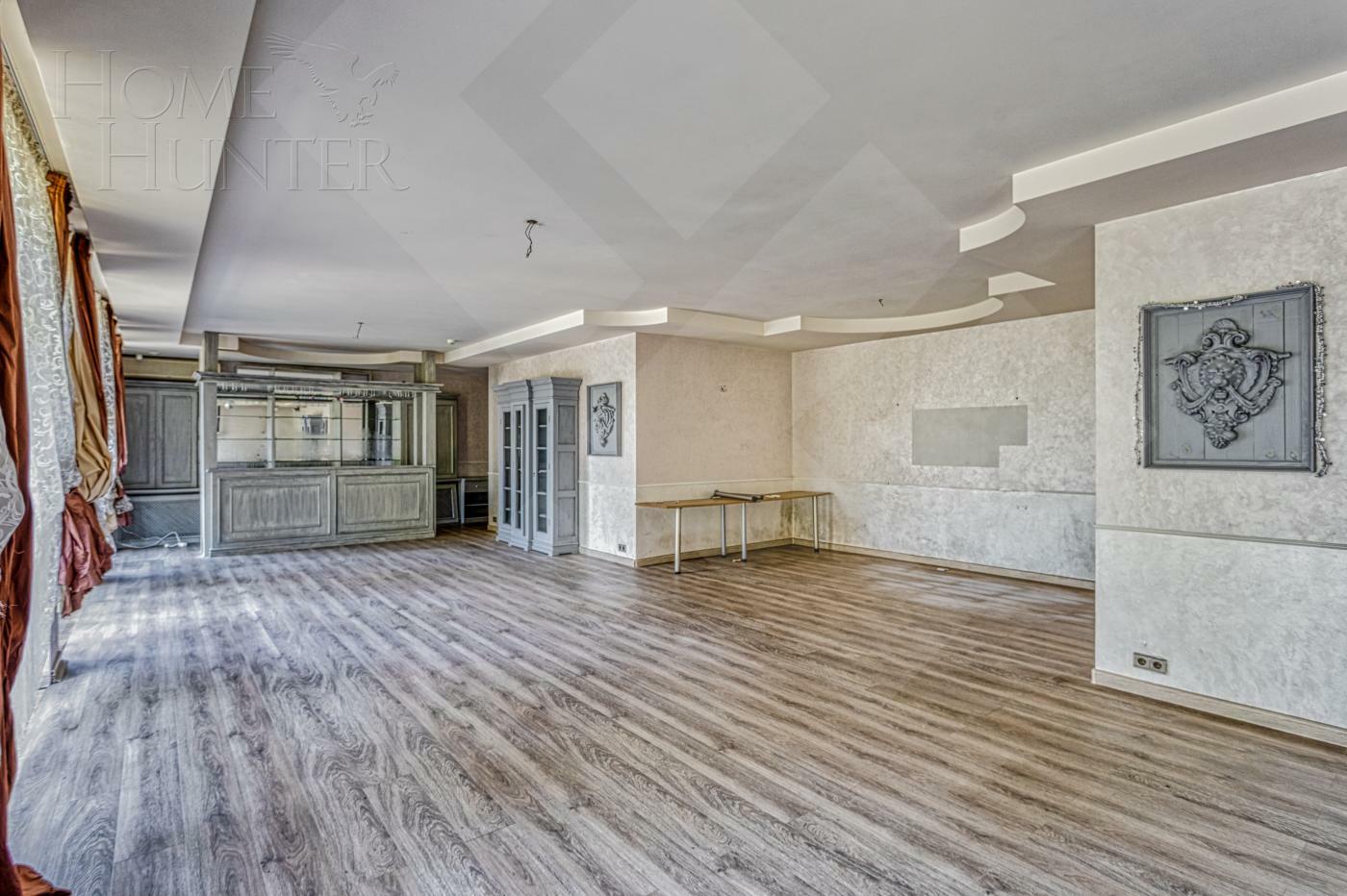 2-этажный коттедж 982 м² с отделкой