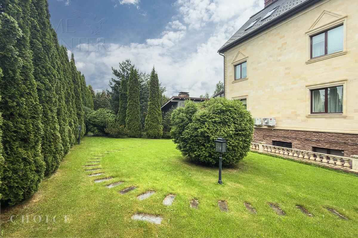 2-этажный коттедж 460 м² с отделкой