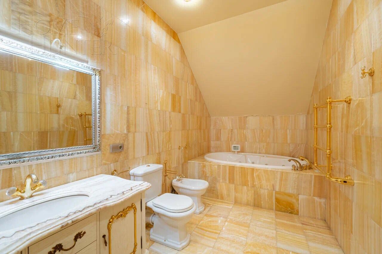 3-этажный коттедж 700 м² с отделкой