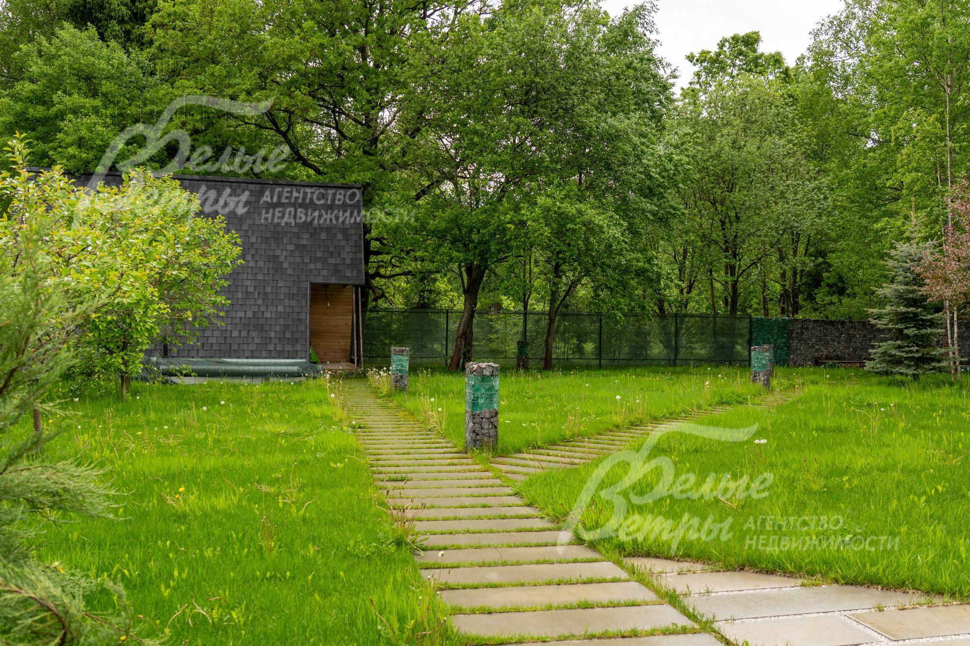 2-этажный коттедж 543 м² с отделкой