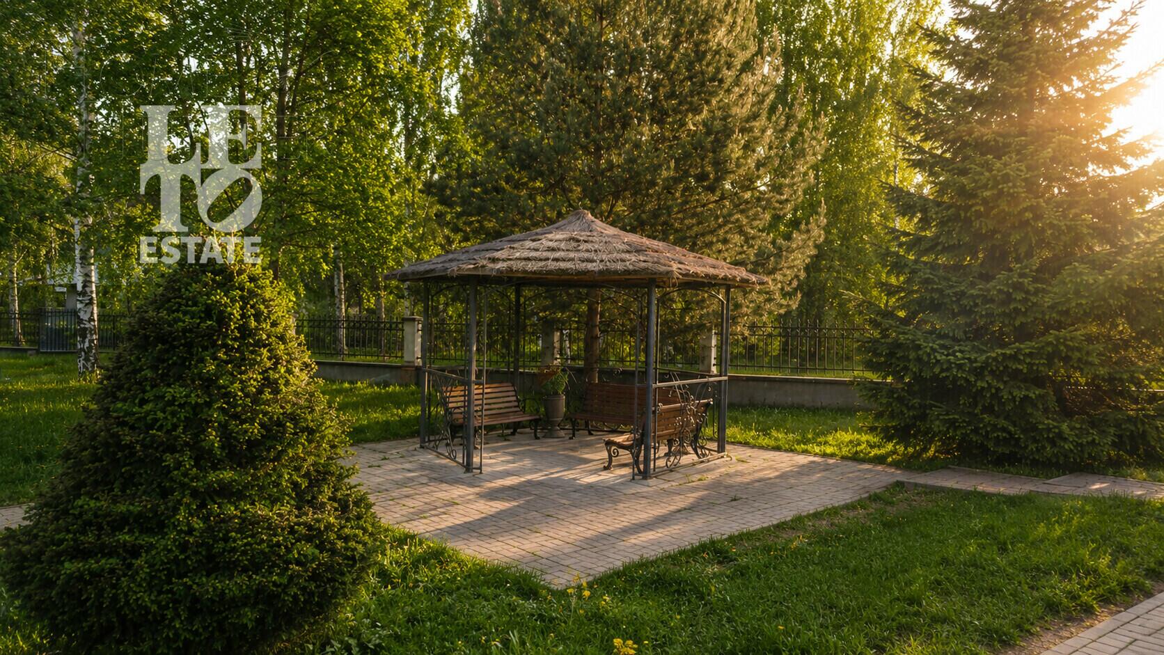 2-этажный коттедж 354.9 м² без отделки