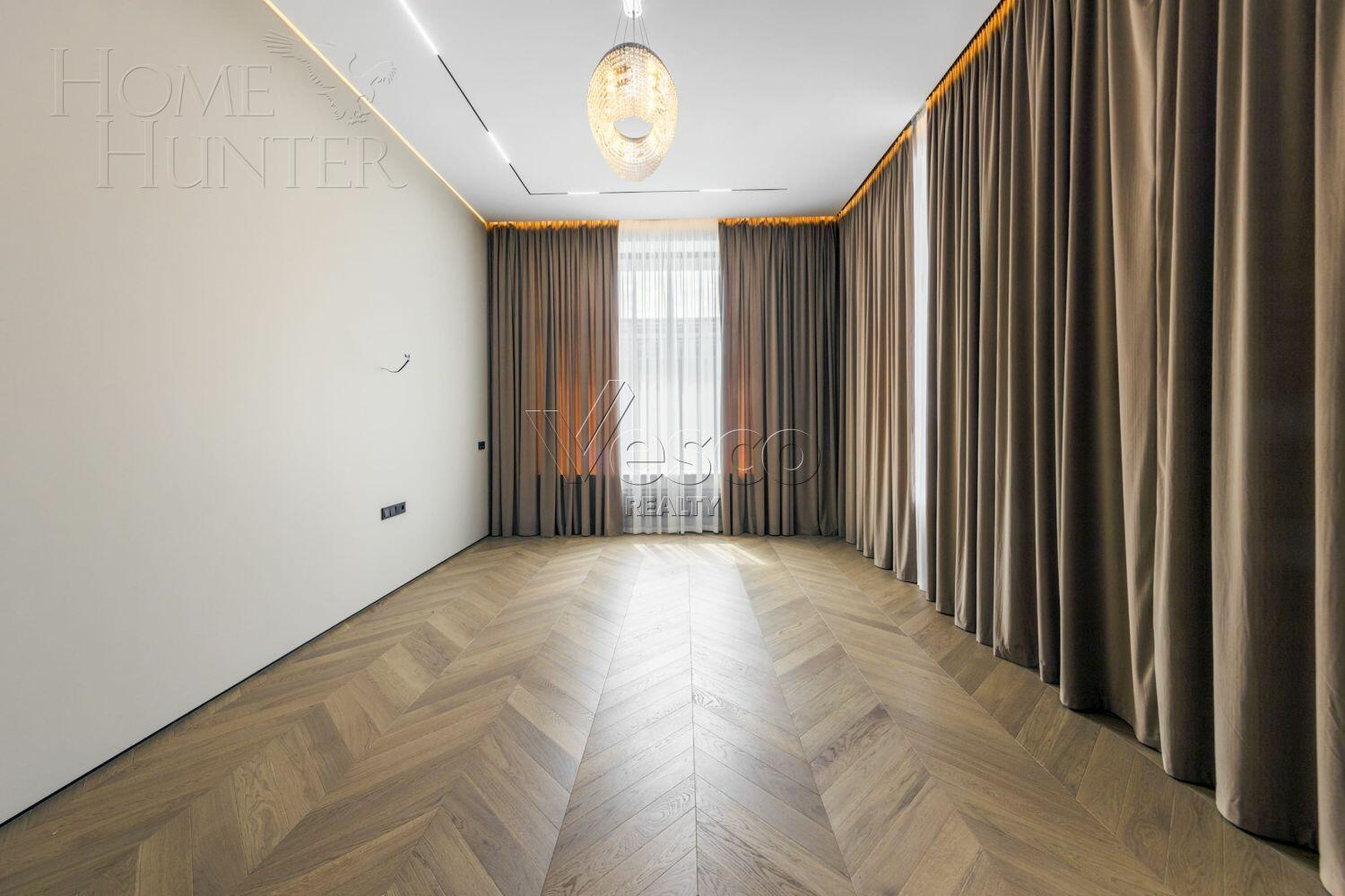 2-этажный коттедж 900 м² без отделки