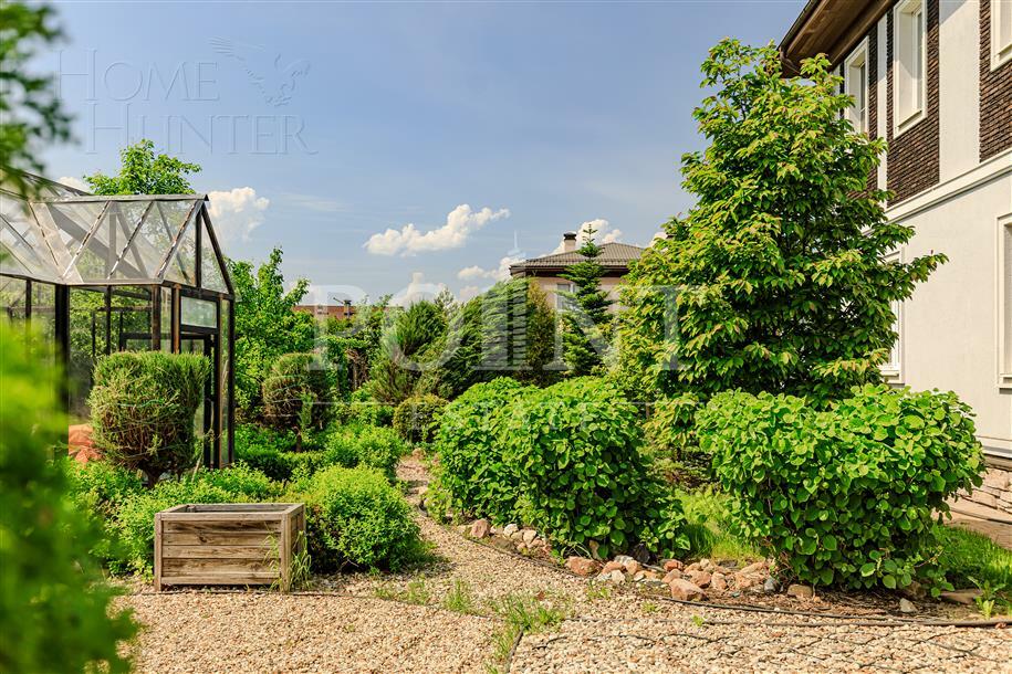 2-этажный коттедж 260 м² с отделкой