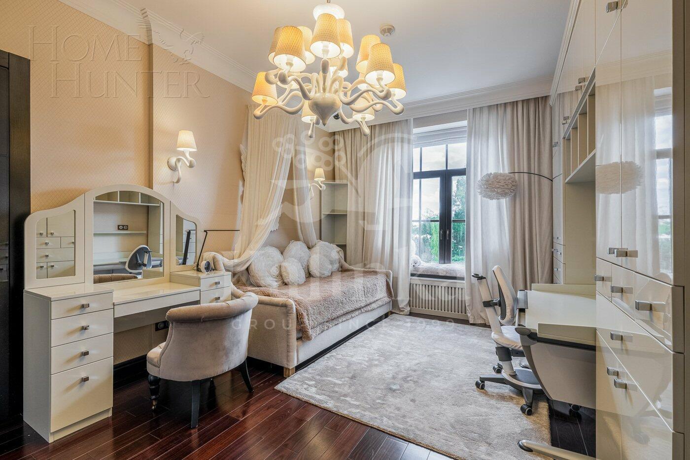 2-этажный коттедж 850 м² с отделкой