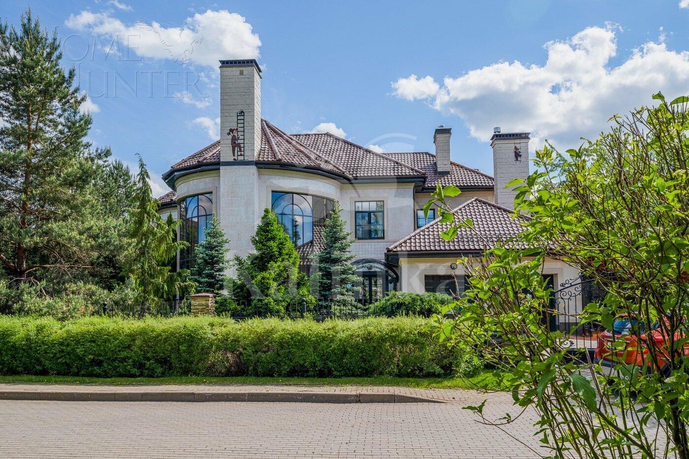 2-этажный коттедж 850 м² с отделкой