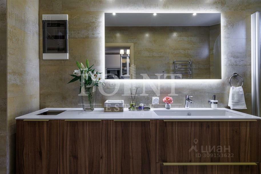 2-этажный коттедж 400 м² с отделкой