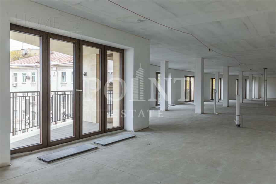 5-КОМН. АПАРТАМЕНТЫ БЕЗ ОТДЕЛКИ 214.2 М² НА 3 ЭТАЖЕ