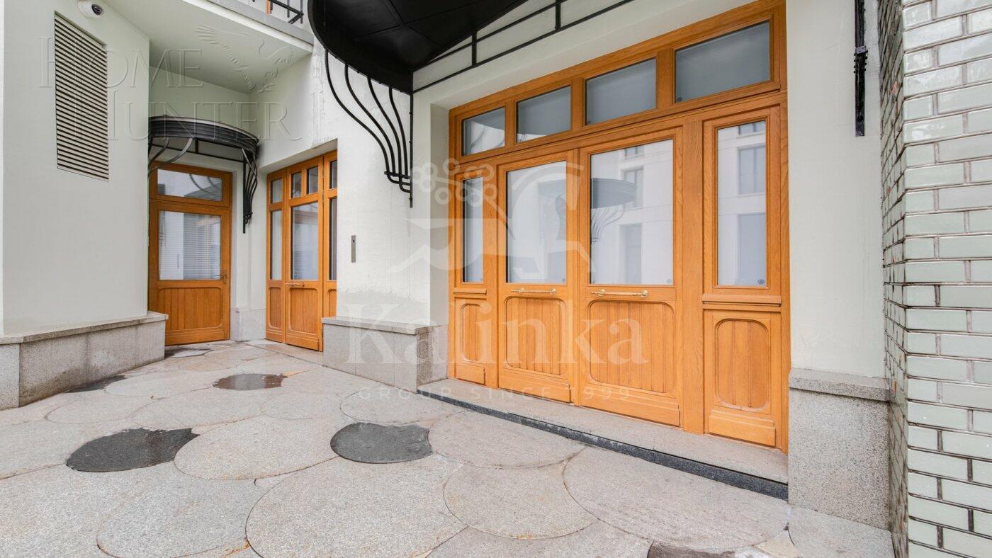 2-КОМН. КВАРТИРА С ОТДЕЛКОЙ 81.8 М² НА 1 ЭТАЖЕ