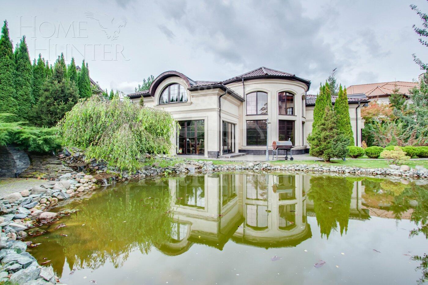 2-этажный коттедж 850 м² с отделкой